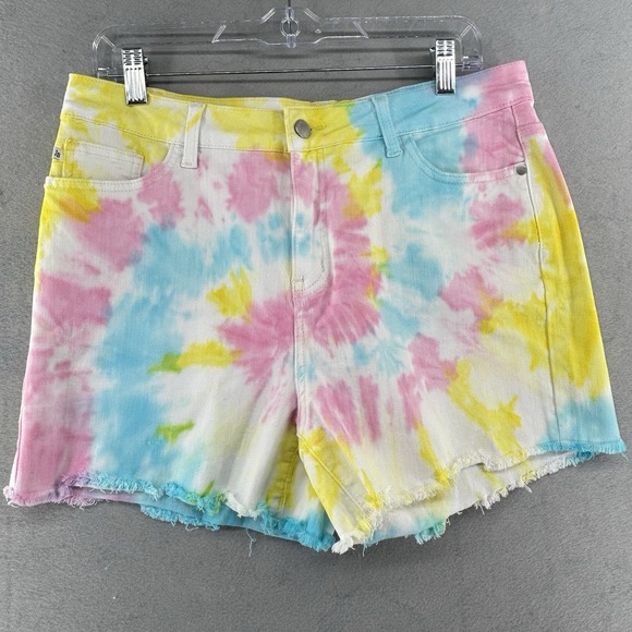 Judy Blue Womens Size X-Large Tie Dye Denim Shorts JB150082‎ Frayed Hem Stretch - Picture 1 of 7